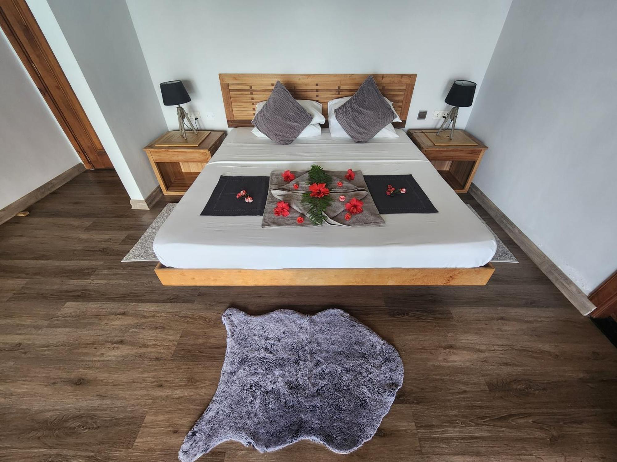 Marquise&Infinity villas Glacis  Extérieur photo